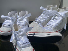 Load image into Gallery viewer, Custom Pearl Shoe